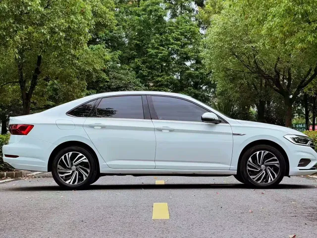 Volkswagen Sagitar — Фото автомобиля 4
