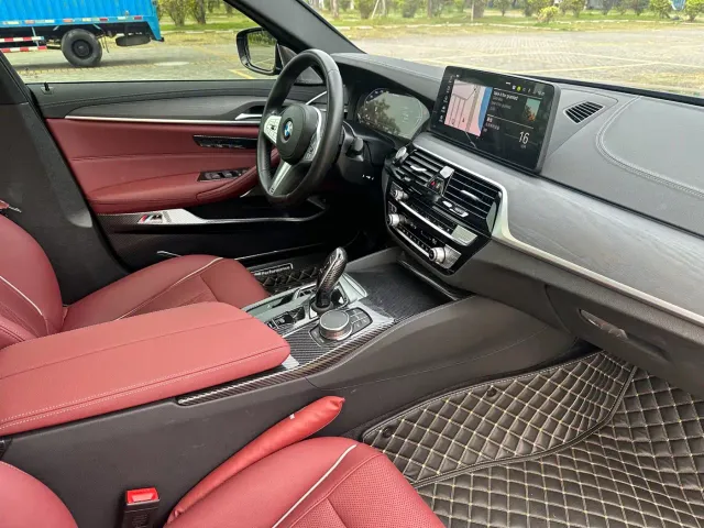 BMW 5 Series — Фото автомобиля 18