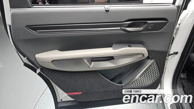 Kia EV9 — Фото автомобиля 14