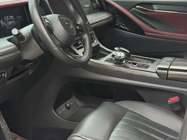 GAC Trumpchi M8 — Фото автомобиля 10