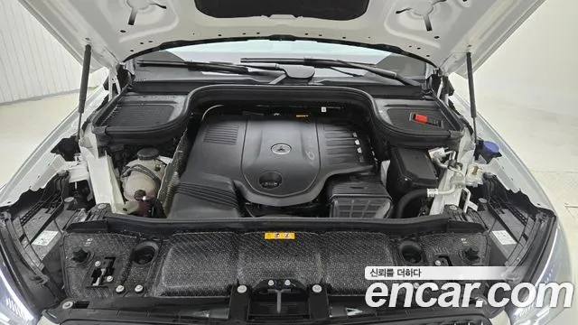 Mercedes-Benz GLE-Class — Фото автомобиля 6