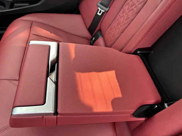 BMW 3 Series — Фото автомобиля 8
