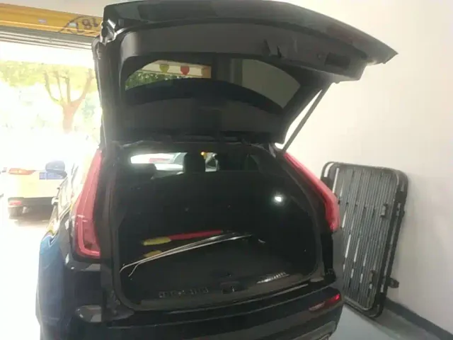 Cadillac XT4 — Фото автомобиля 18