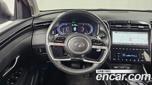 Hyundai Tucson Tucson (NX4) Бензин 1.6 турбо 2WD — Фото автомобиля 13