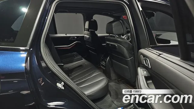 BMW X5 xDrive 40i M Sport — Фото автомобиля 22