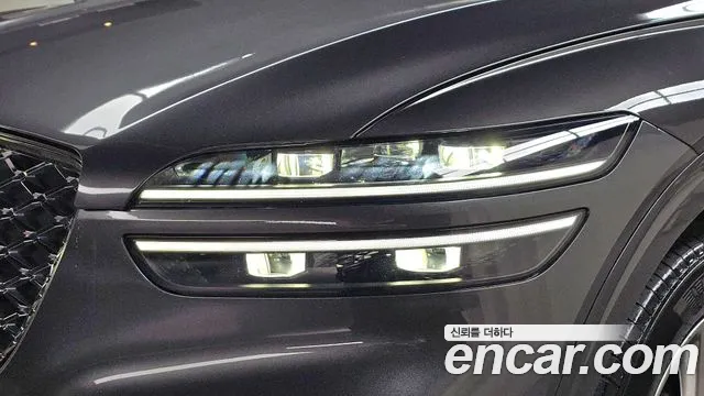 Genesis GV70 — Фото автомобиля 7
