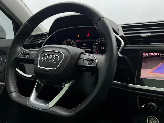 Audi Audi Q3 2022 35 TFSI Fashion Dynamic — Фото автомобиля 9