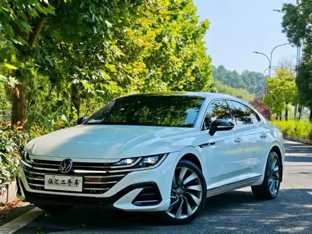 Volkswagen CC — Фото автомобиля 3