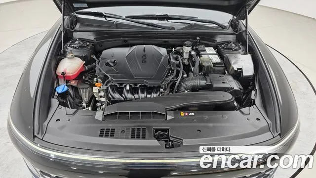 Hyundai Grandeur GN7 — Фото автомобиля 6