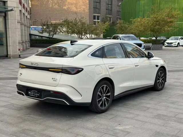 BYD Seal 06 — Фото автомобиля 15