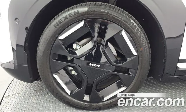 Kia EV3 — Фото автомобиля 5