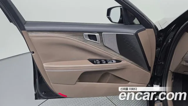 Kia K8 Hybrid — Фото автомобиля 13