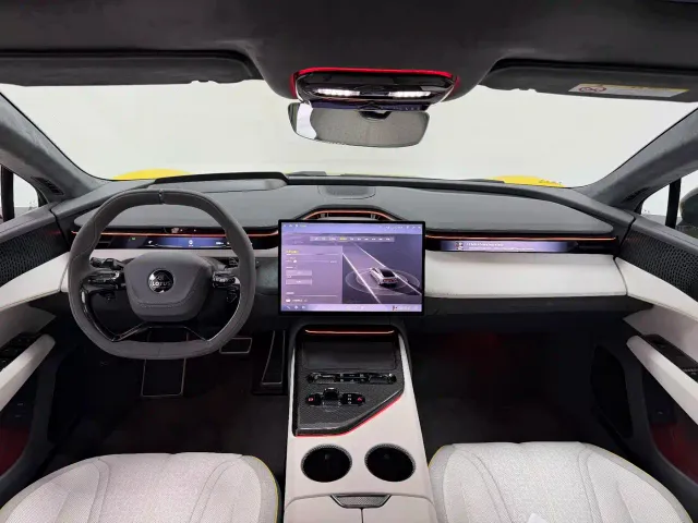 Lotus Emeya — Фото автомобиля 6