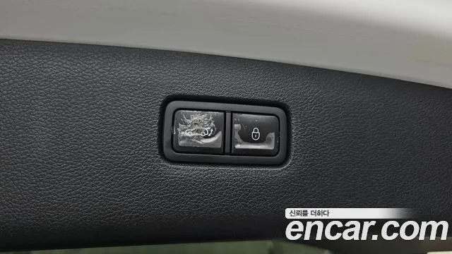 Genesis GV80 2.5T Бензин AWD — Фото автомобиля 18
