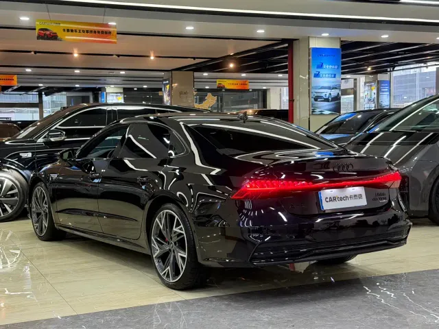 Audi A7L — Фото автомобиля 7