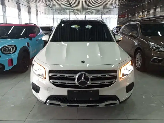 Mercedes-Benz GLB-Class — Фото автомобиля 2