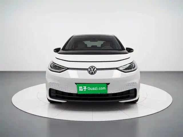 Volkswagen ID.3 — Фото автомобиля 2