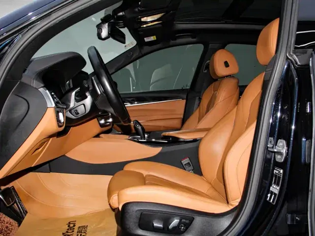 BMW 6 Series Gran Turismo — Фото автомобиля 13