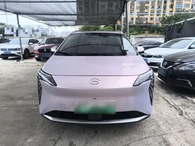 Aion AION Y 2022 Plus 70 Intelligent Edition — Фото автомобиля 2