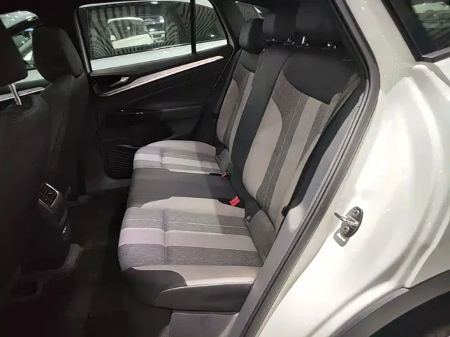 Volkswagen ID.4 Crozz — Фото автомобиля 16