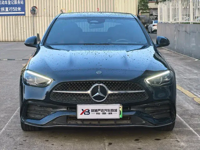 Mercedes-Benz C-Class — Фото автомобиля 2