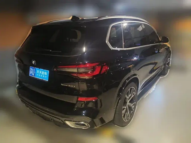 BMW X5 — Фото автомобиля 2