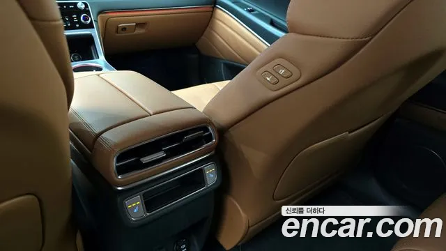Genesis GV80 2.5T Бензин AWD — Фото автомобиля 19
