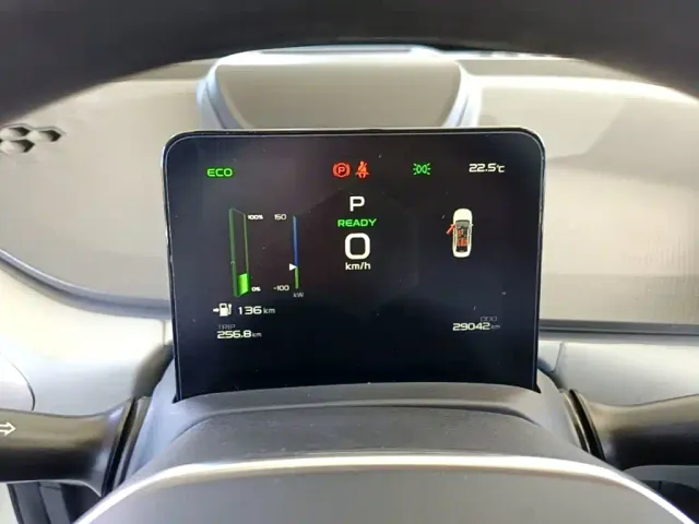 Geely Geometry A — Фото автомобиля 11
