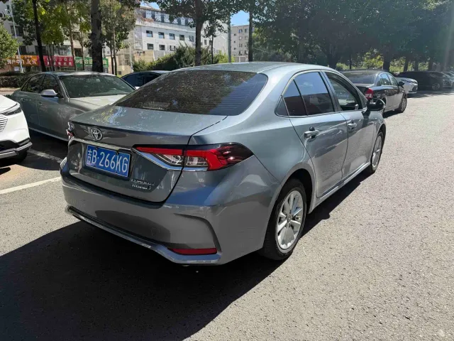 Toyota Corolla — Фото автомобиля 5