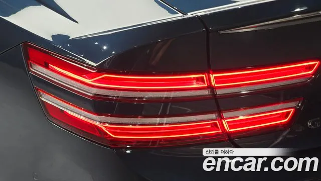 Genesis G80 RG3 — Фото автомобиля 8