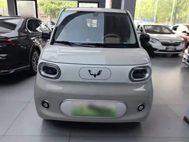 Wuling Hongguang Mini EV — Фото автомобиля 2