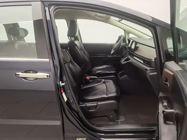Honda Odyssey — Фото автомобиля 23