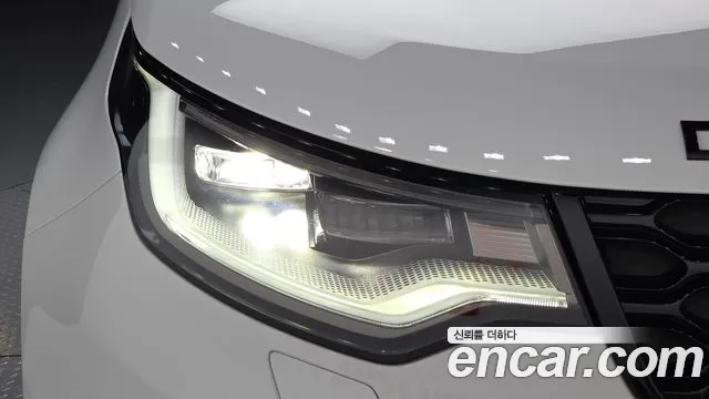 Land Rover Discovery — Фото автомобиля 22