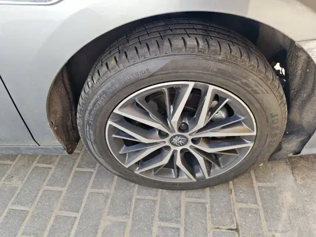 BYD Qin PLUS — Фото автомобиля 25