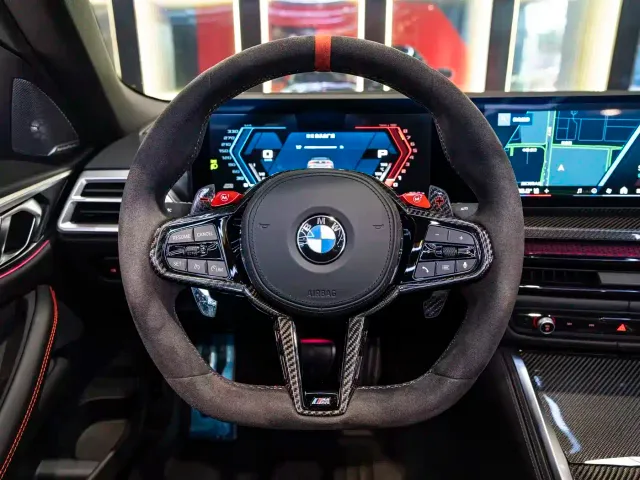 BMW M4 — Фото автомобиля 23