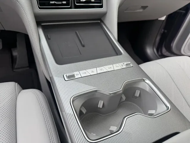 BYD Song Ultra — Фото автомобиля 14