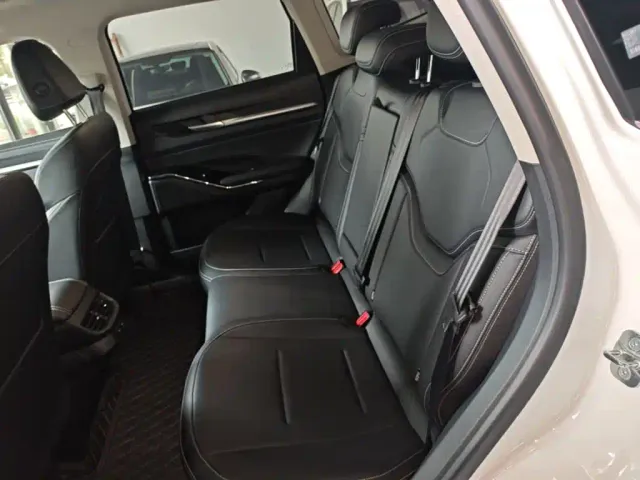 Haval H6 — Фото автомобиля 16