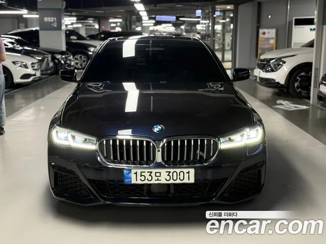 BMW 5 Series G30 — Фото автомобиля 2