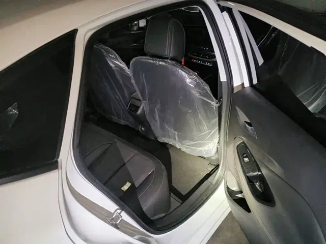 Buick Verano — Фото автомобиля 11