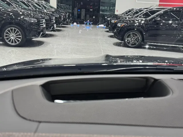 Mercedes-Benz GLE-Class — Фото автомобиля 12