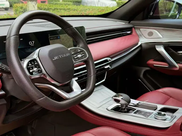 Jetour X70 PRO — Фото автомобиля 10