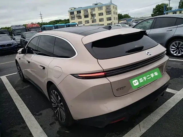Nio ET5 Touring — Фото автомобиля 4