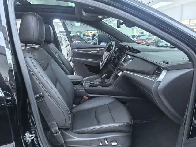 Cadillac XT5 — Фото автомобиля 12