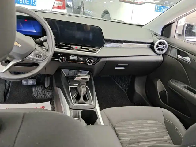 Chevrolet Monza — Фото автомобиля 16