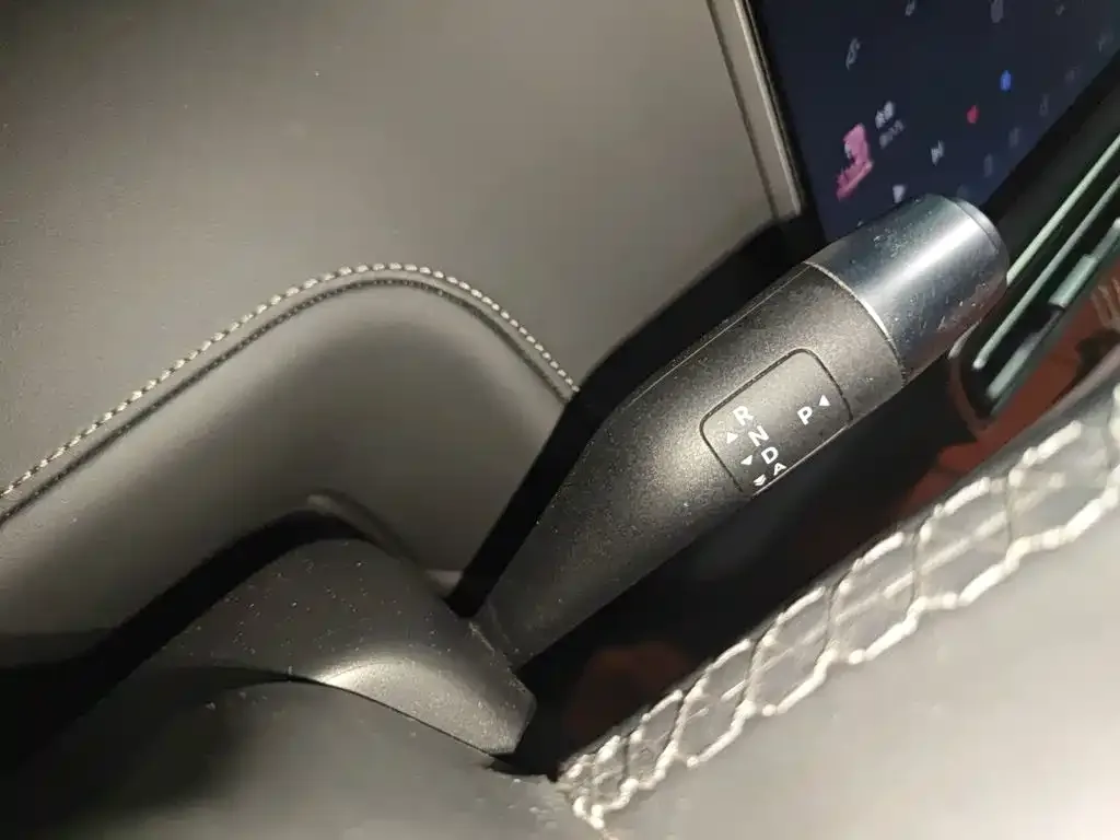 Li Auto Li Auto L7 2024 Pro — Фото автомобиля 15