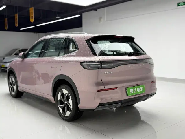 Geely Galaxy E5 — Фото автомобиля 6