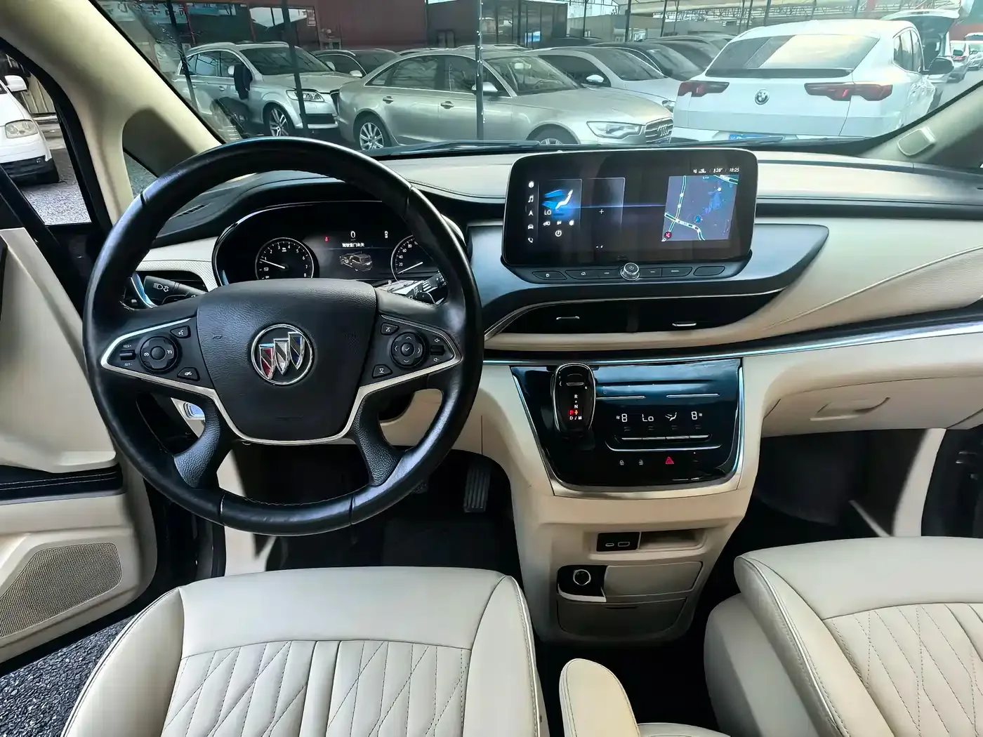 Buick Buick GL8 2023 Land Business Class 652T Luxury — Фото автомобиля 10