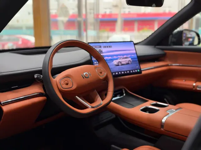 Changan Qiyuan Q07 — Фото автомобиля 8