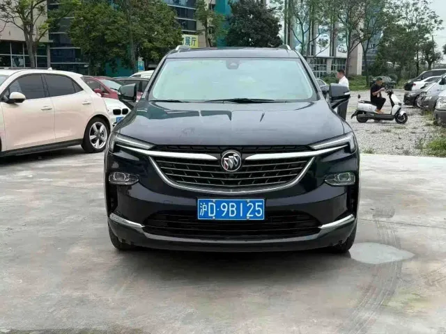 Buick Enclave — Фото автомобиля 2