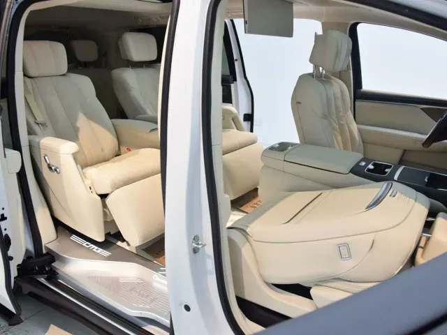 Buick Zhijing Shijia — Фото автомобиля 11